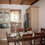 Irini's Traditional Kefalonian House Holiday home