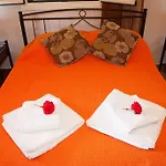 Irini's Traditional Kefalonian House Feriehus *