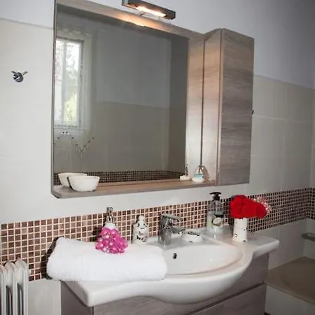 Irini's Traditional Kefalonian House Dom wakacyjny *