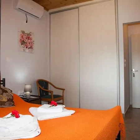 Dom wakacyjny Irini's Traditional Kefalonian House Lixouri