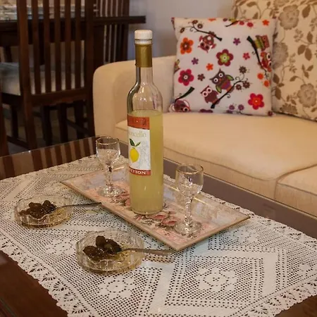 Irini's Traditional Kefalonian House Lixouri